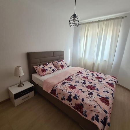 Apartmani Emily بولا المظهر الخارجي الصورة