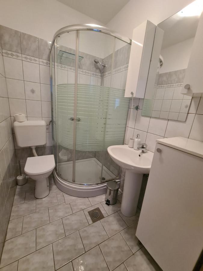 Apartmani Emily بولا المظهر الخارجي الصورة