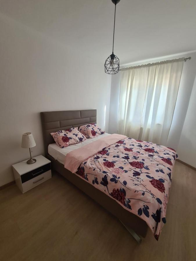 Apartmani Emily بولا المظهر الخارجي الصورة