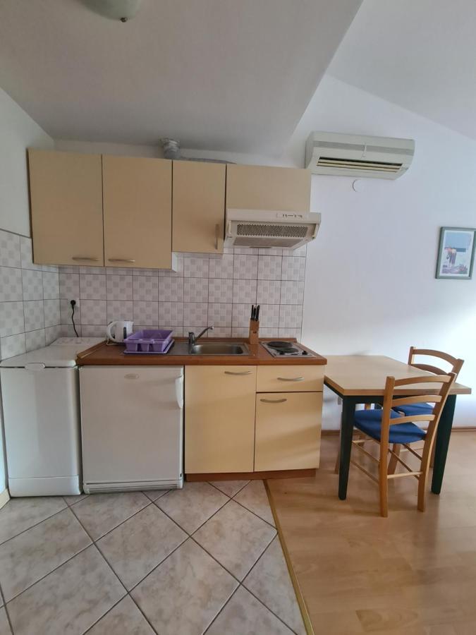 Apartmani Emily بولا المظهر الخارجي الصورة
